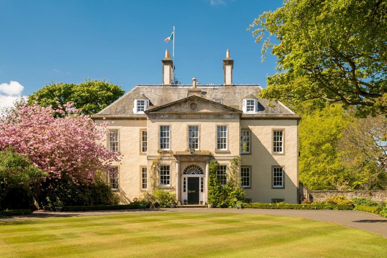 Drylaw House, Grade A Listed Mansion Near City Centre Эдинбург Экстерьер фото