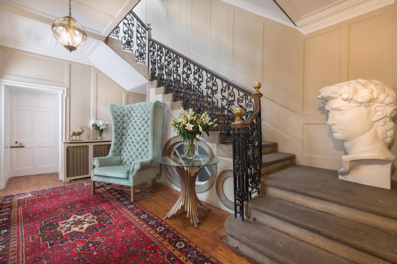 Drylaw House, Grade A Listed Mansion Near City Centre Эдинбург Экстерьер фото