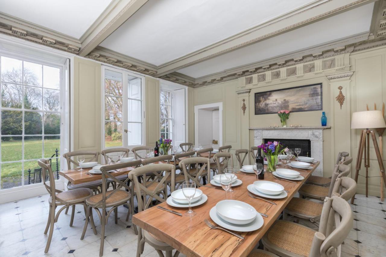 Drylaw House, Grade A Listed Mansion Near City Centre Эдинбург Экстерьер фото